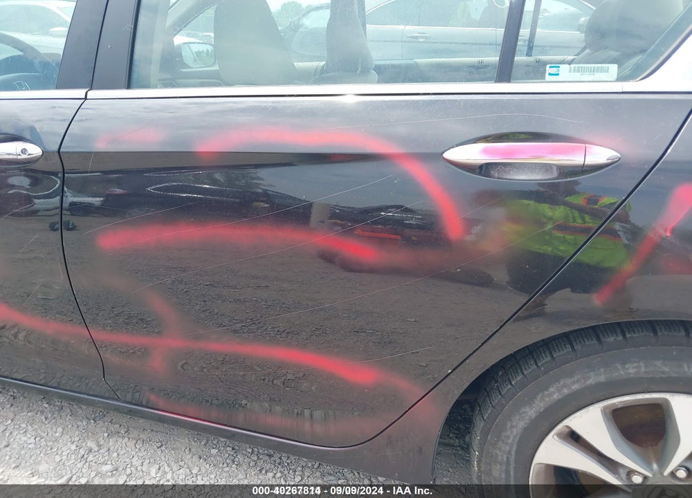 2013 HONDA ACCORD LX VIN: 1HGCR2F38DA038321