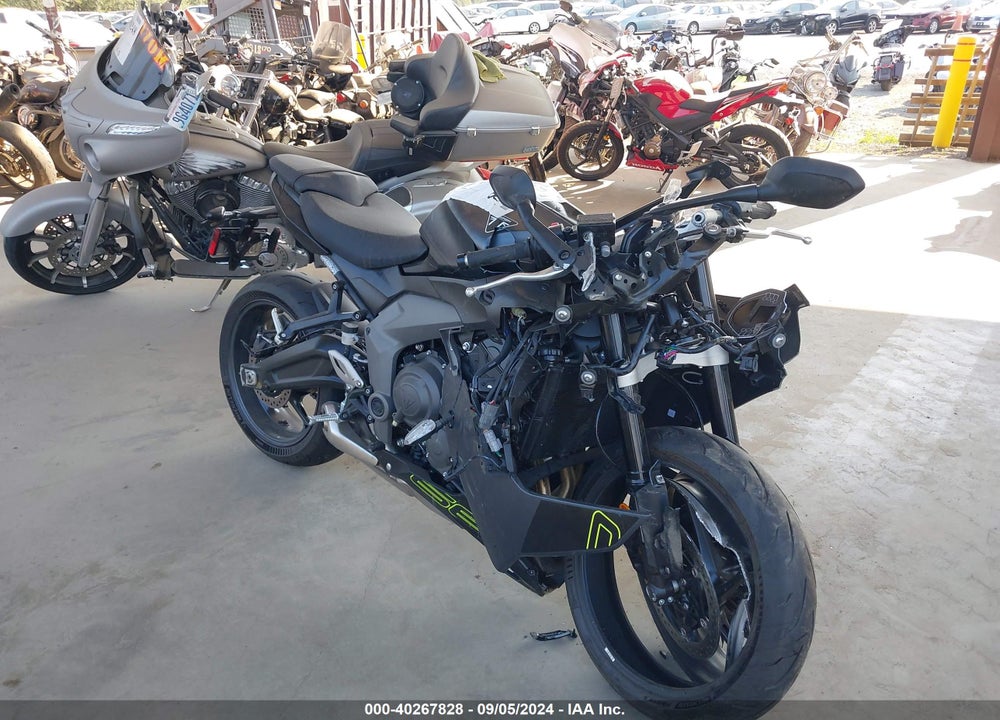 2025 TRIUMPH MOTORCYCLE DAYTONA 660 VIN: SMTL23UF8STBU4988