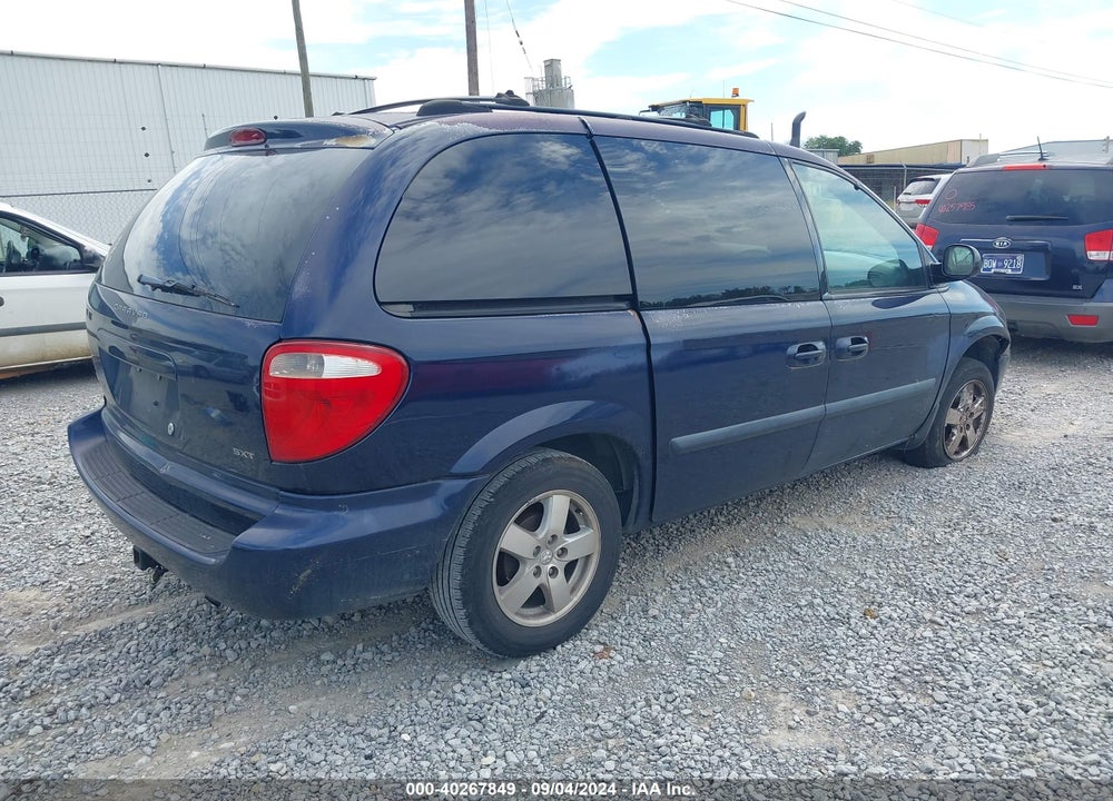 2005 DODGE CARAVAN SXT VIN: 1D4GP45R55B181605