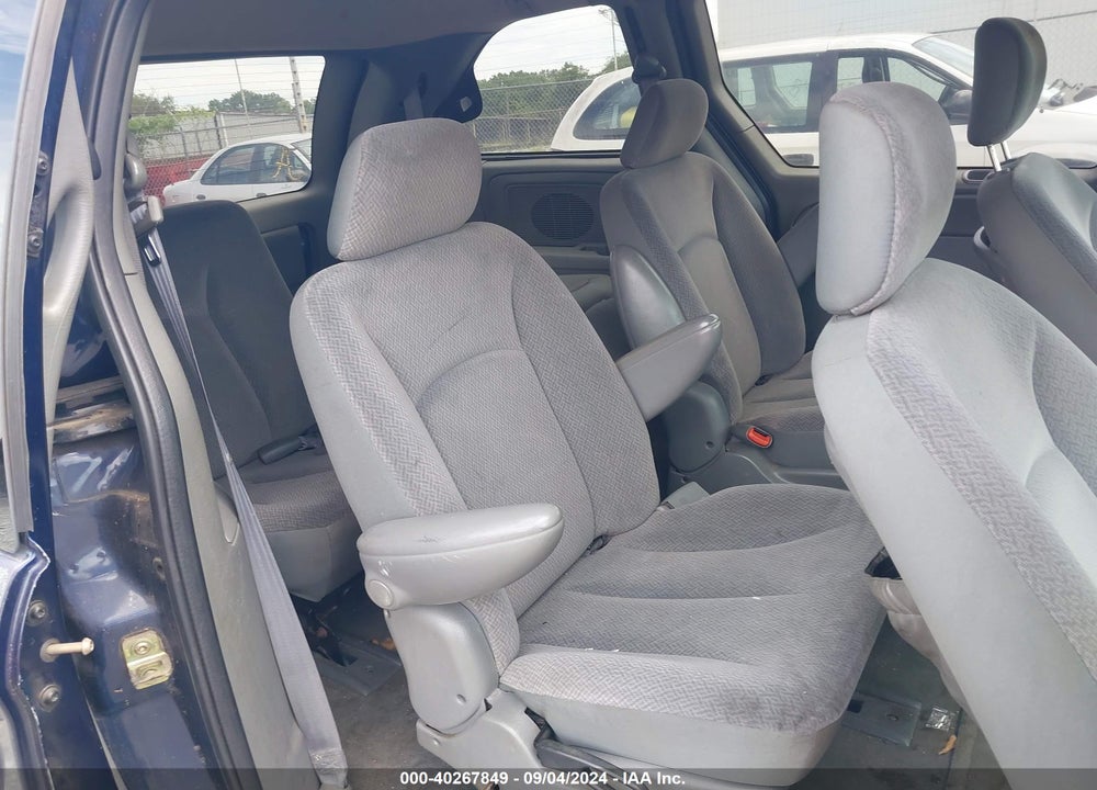 2005 DODGE CARAVAN SXT VIN: 1D4GP45R55B181605