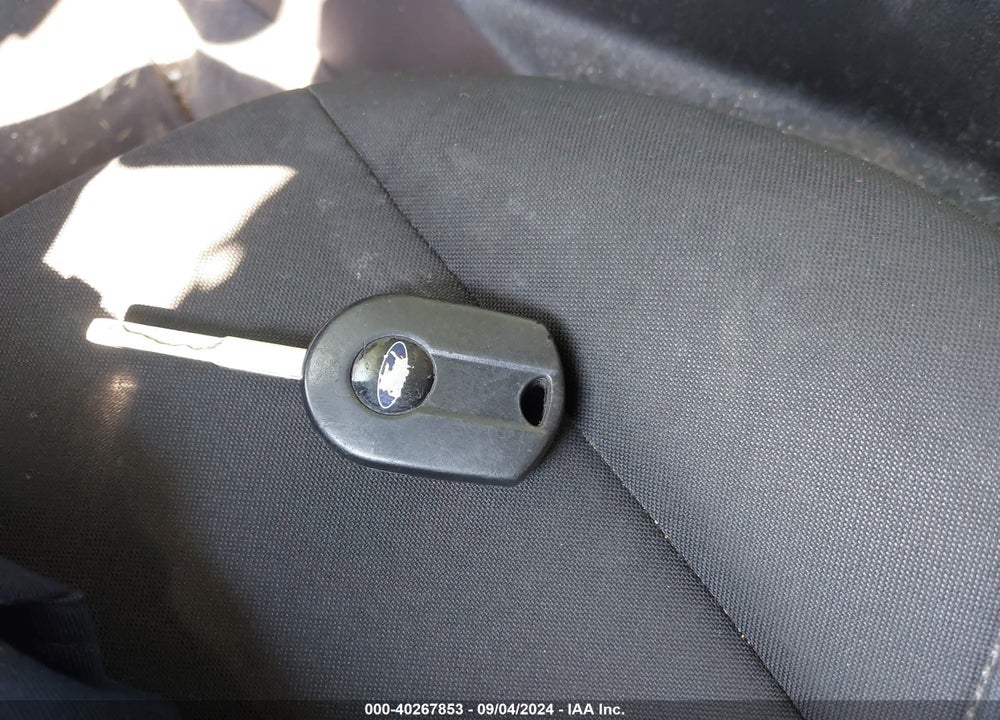 2015 FORD FOCUS S VIN: 1FADP3E28FL264279