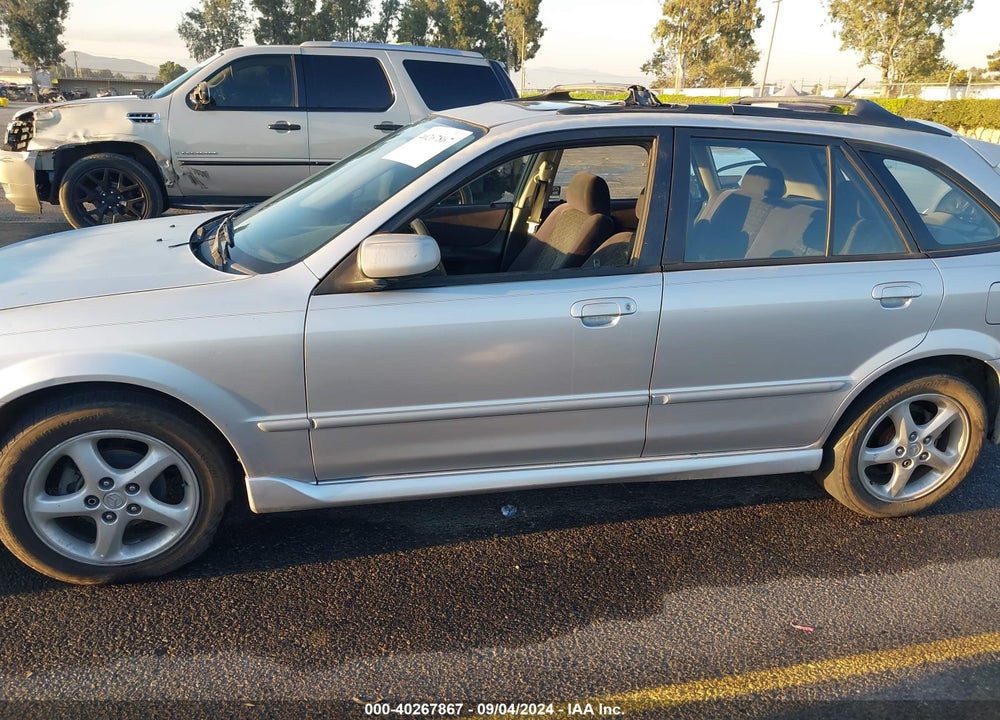 2002 MAZDA PROTEGE5 VIN: JM1BJ246221520567