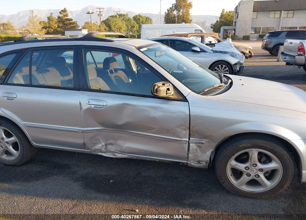 2002 MAZDA PROTEGE5 VIN: JM1BJ246221520567