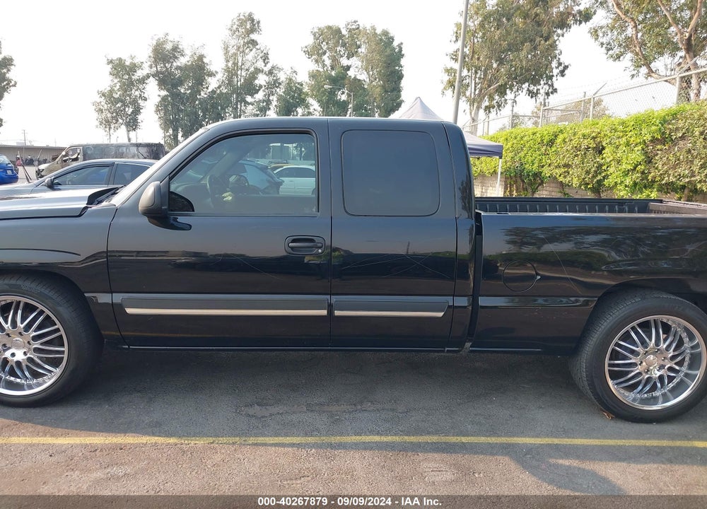 2007 CHEVROLET SILVERADO 1500 CLASSIC LT1 VIN: 1GCEC19V57Z202579