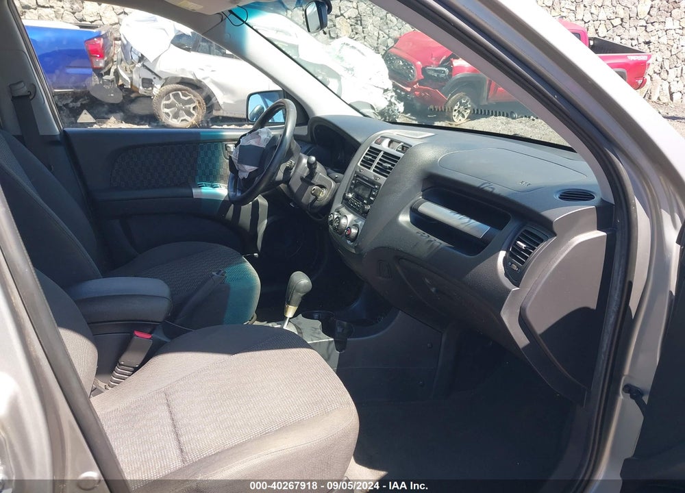 2007 KIA SPORTAGE LX V6 VIN: KNDJE723677420000