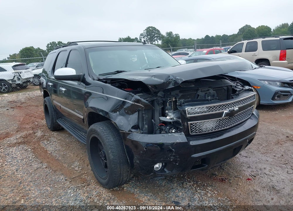 2009 CHEVROLET TAHOE LTZ VIN: 1GNFK33029R177859