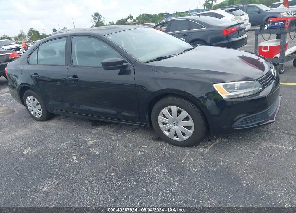 2013 VOLKSWAGEN JETTA VIN: 3VW2K7AJ1DM263892