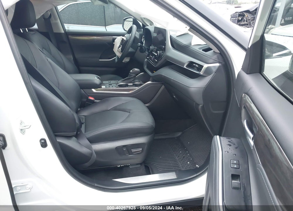 2023 TOYOTA HIGHLANDER PLATINUM VIN: 5TDKDRAH2PS045308