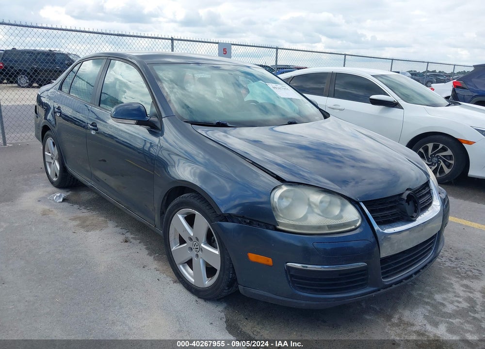 2010 VOLKSWAGEN JETTA LIMITED EDITION VIN: 3VWAX7AJ5AM153243