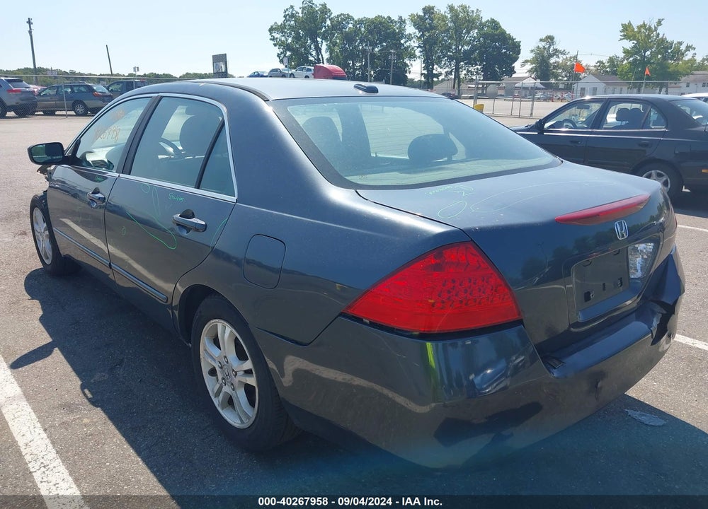 2007 HONDA ACCORD 2.4 EX VIN: 1HGCM56847A210957