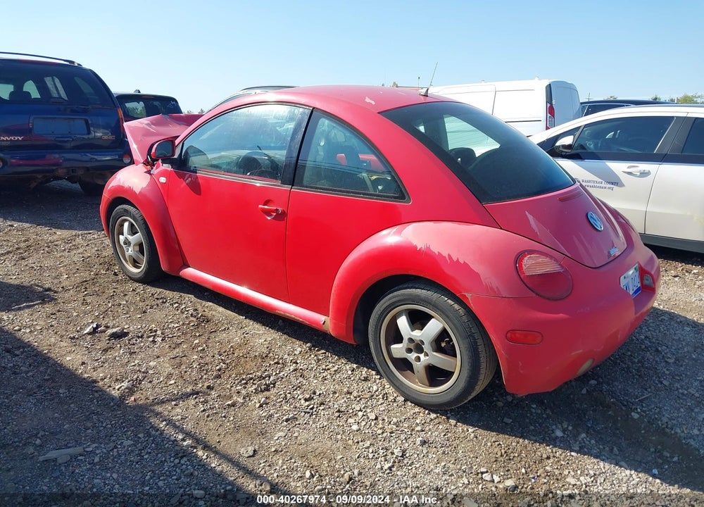 2000 VOLKSWAGEN NEW BEETLE GL VIN: 3VWBA21C7YM402923