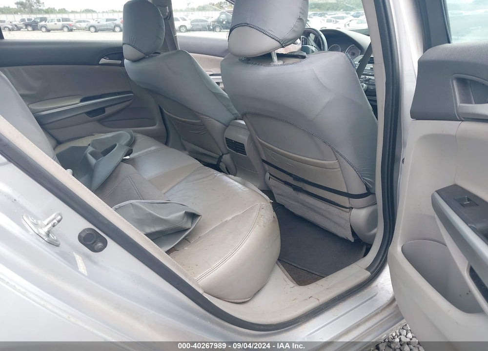 2010 HONDA ACCORD 2.4 EX-L VIN: 1HGCP2F87AA173786