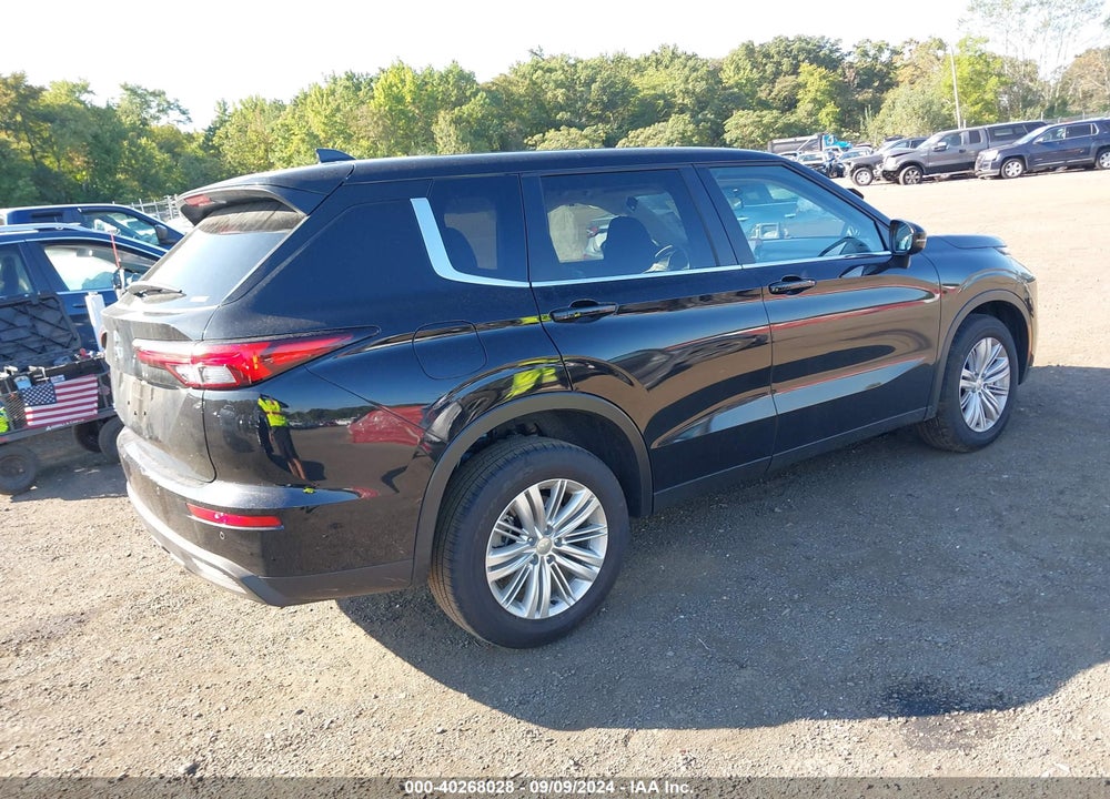 2024 MITSUBISHI OUTLANDER ES 2.5 S-AWC VIN: JA4J4UA85RZ056636