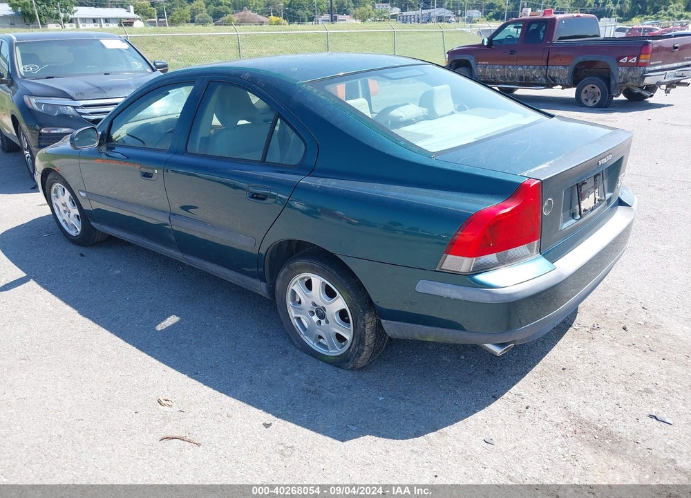 2001 VOLVO S60 2.4T VIN: YV1RS58DX12036252