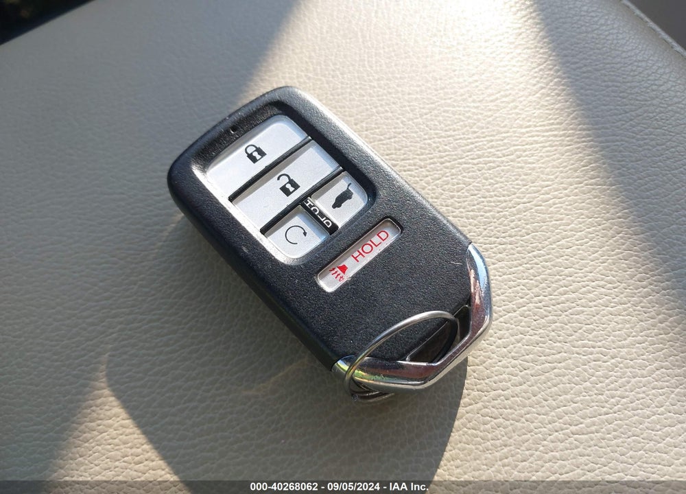 2022 HONDA CR-V HYBRID EX-L VIN: 5J6RT6H85NL000233