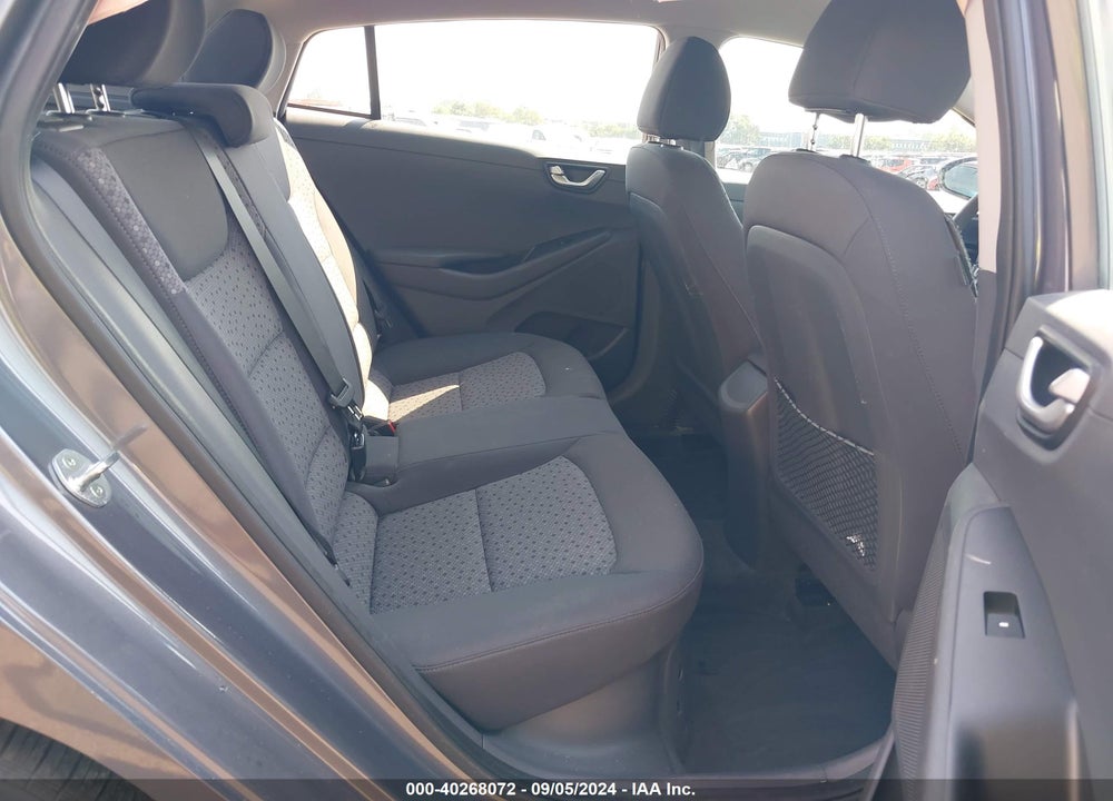 2018 HYUNDAI IONIQ HYBRID BLUE VIN: KMHC65LC7JU091501