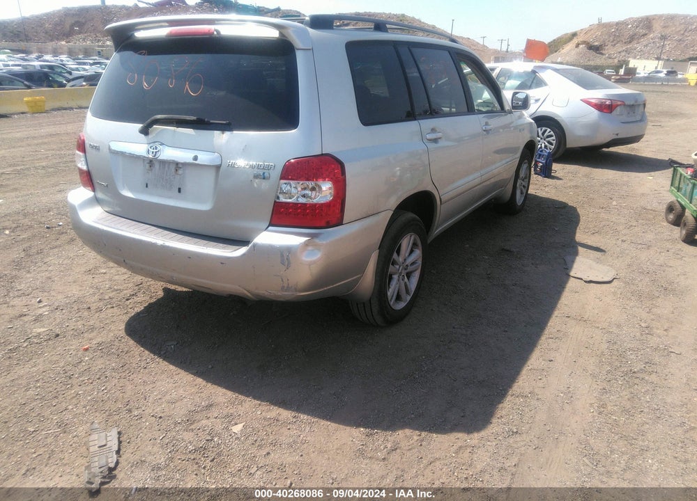 2006 TOYOTA HIGHLANDER HYBRID LIMITED V6 VIN: JTEEW21A460012082