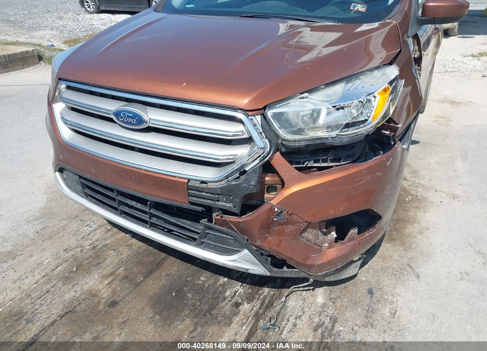 2017 FORD ESCAPE SE VIN: 1FMCU9GD9HUE42564