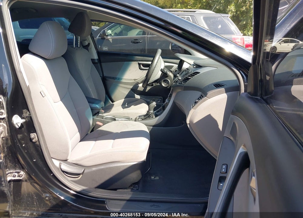 2015 HYUNDAI ELANTRA SE VIN: KMHDH4AE7FU238906