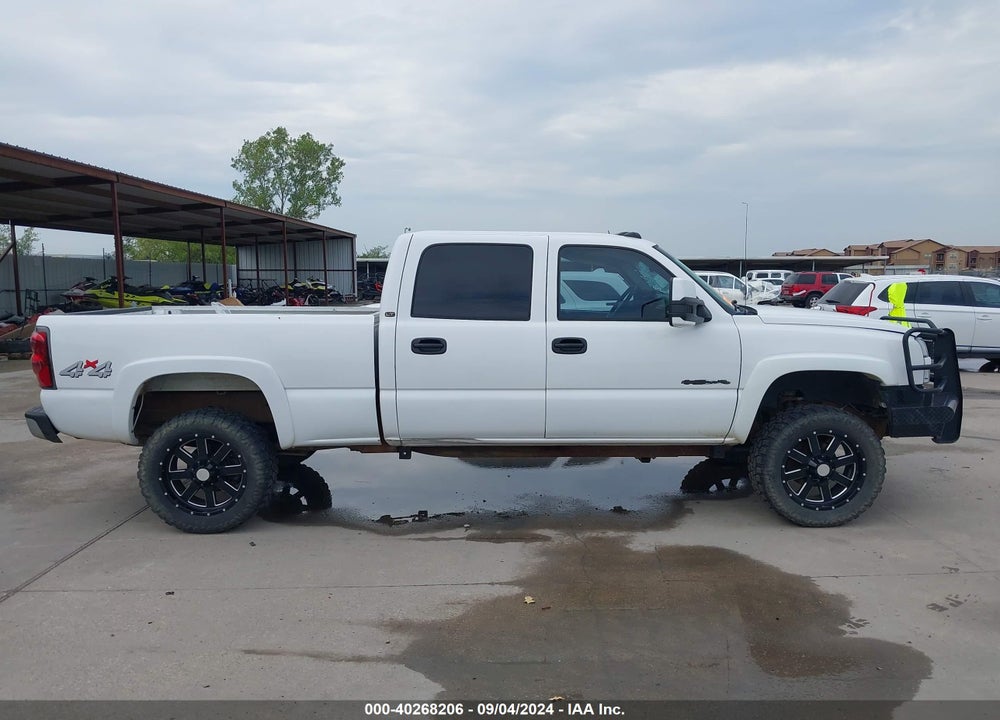 2004 CHEVROLET SILVERADO 2500HD LT VIN: 1GCHK23U44F178276