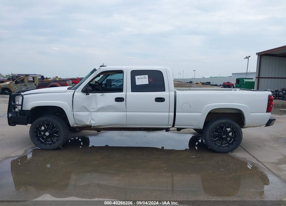 2004 CHEVROLET SILVERADO 2500HD LT VIN: 1GCHK23U44F178276