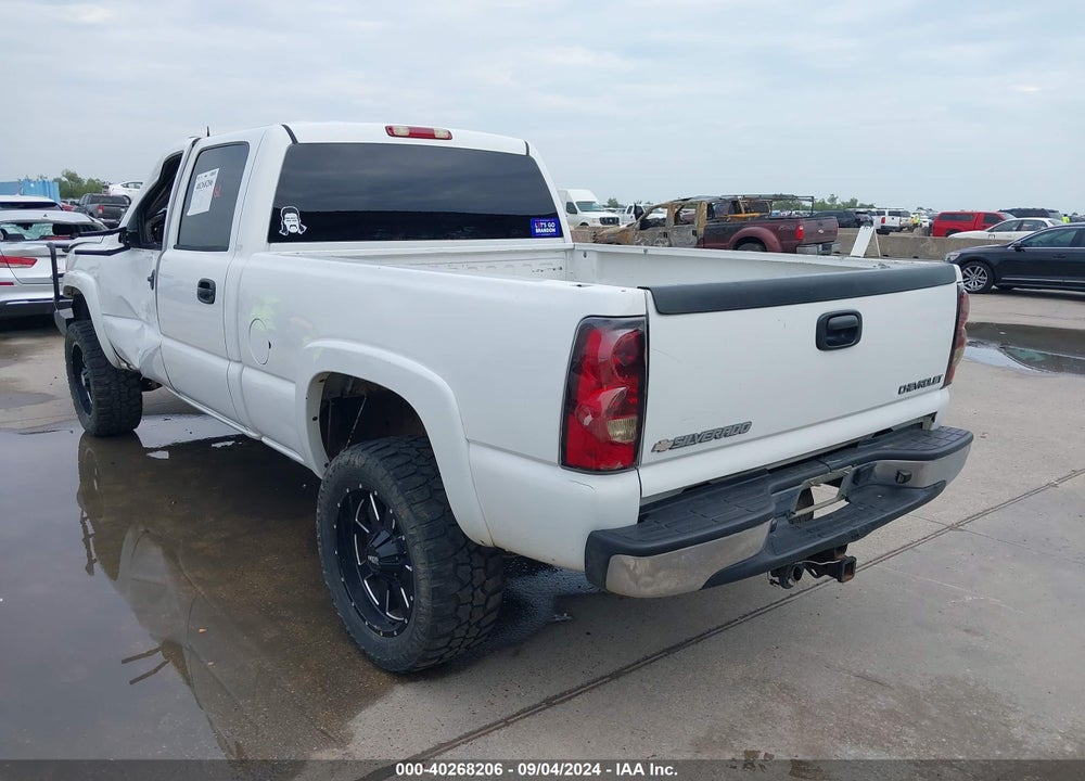 2004 CHEVROLET SILVERADO 2500HD LT VIN: 1GCHK23U44F178276