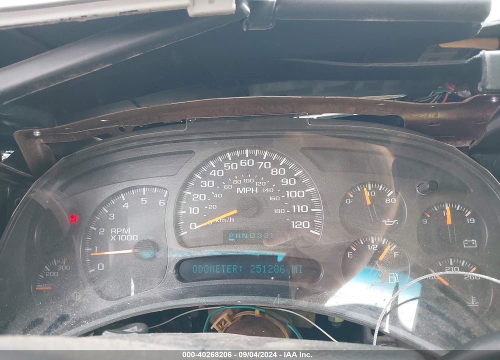 2004 CHEVROLET SILVERADO 2500HD LT VIN: 1GCHK23U44F178276