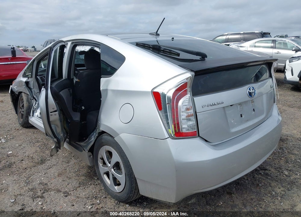 2013 TOYOTA PRIUS THREE VIN: JTDKN3DU5D5541160