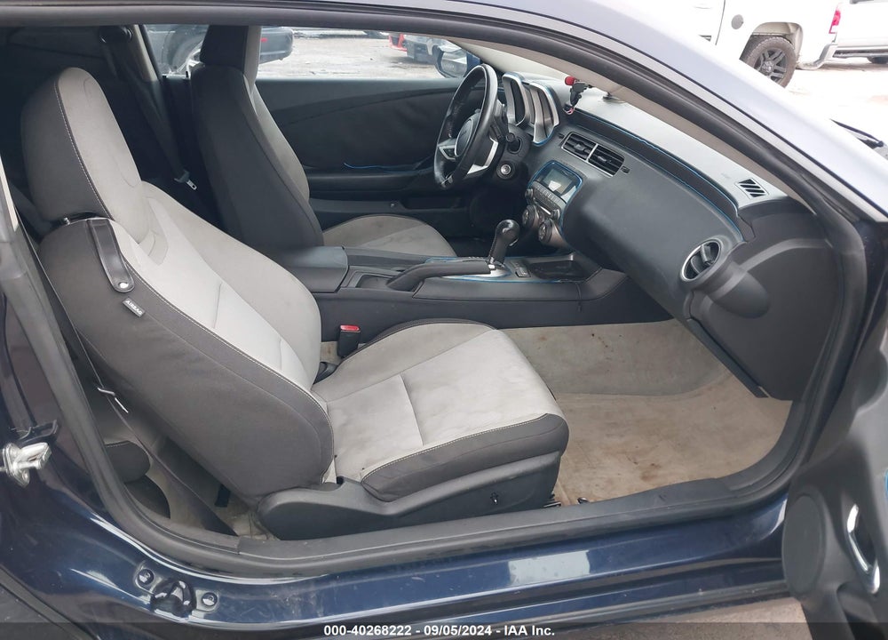 2011 CHEVROLET CAMARO 1LT VIN: 2G1FB1ED8B9121608