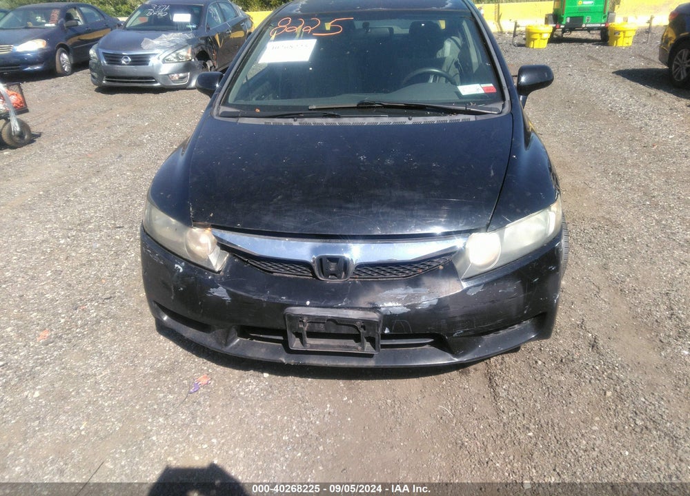 2010 HONDA CIVIC LX VIN: 2HGFA1F52AH568460