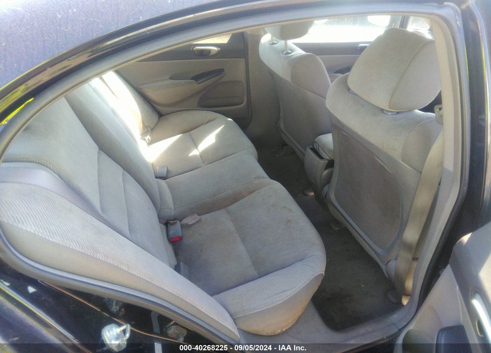 2010 HONDA CIVIC LX VIN: 2HGFA1F52AH568460