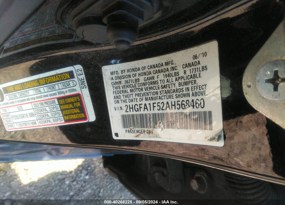 2010 HONDA CIVIC LX VIN: 2HGFA1F52AH568460