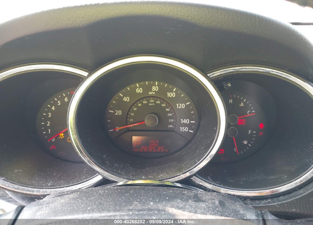 2011 KIA SORENTO EX V6 VIN: 5XYKUDA27BG055661
