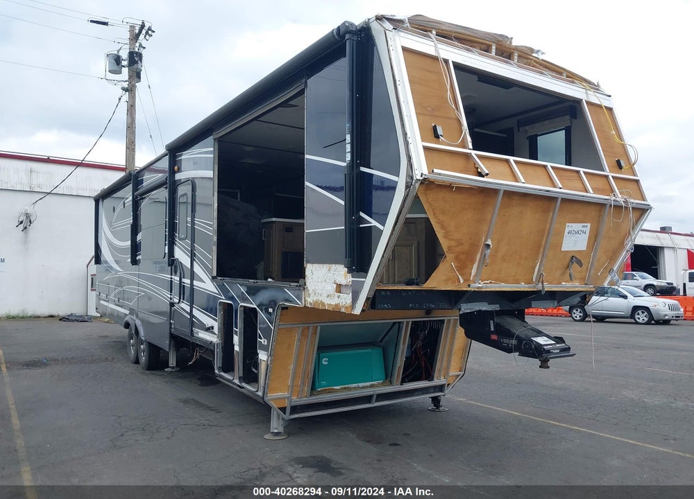 2020 KEYSTONE MONTANA VIN: 4YDF37421L4700593