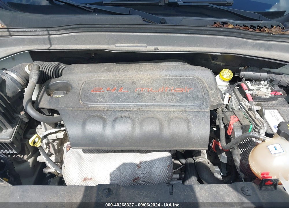 2015 JEEP RENEGADE LIMITED VIN: ZACCJBDT1FPB83499