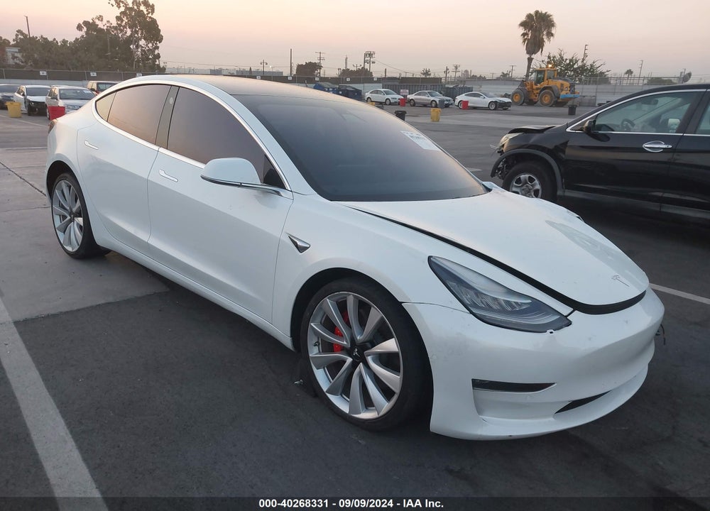 2018 TESLA MODEL 3 LONG RANGE/PERFORMANCE VIN: 5YJ3E1EB7JF072718