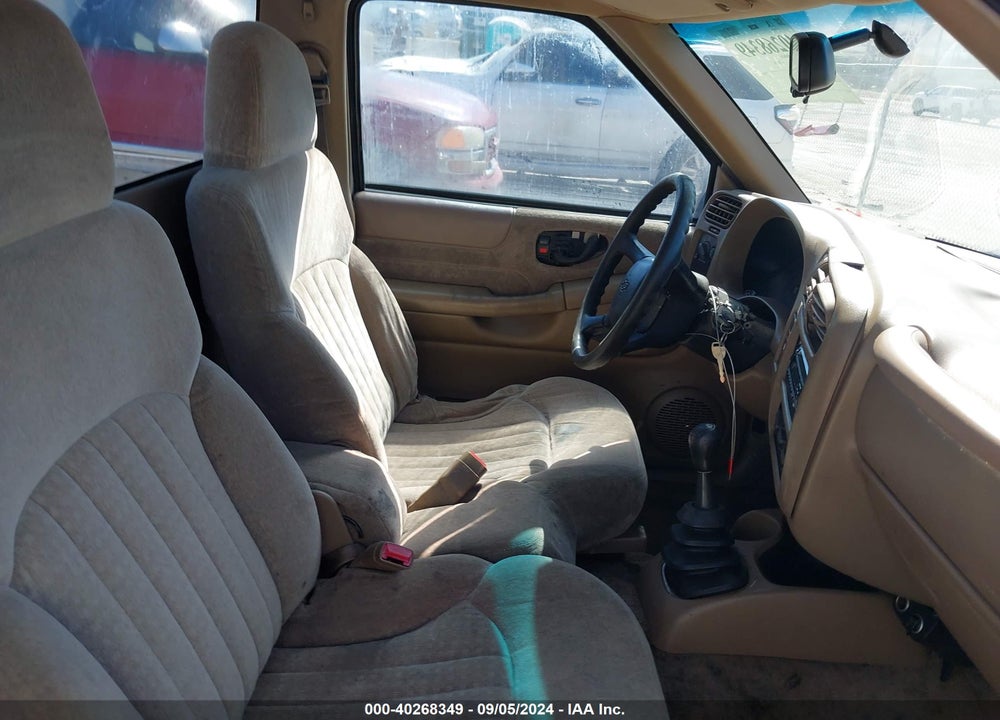 1999 CHEVROLET S-10 LS VIN: 1GCCS1446XK153216