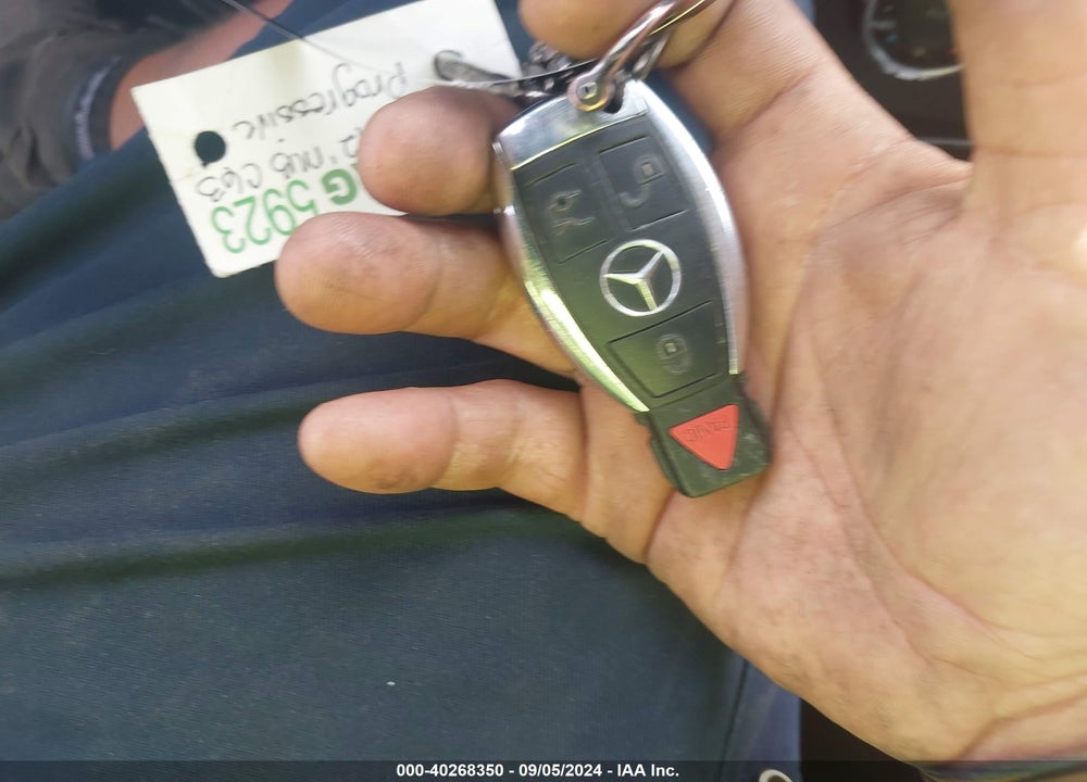 2012 MERCEDES-BENZ C 63 AMG VIN: WDDGJ7HBOCF833377