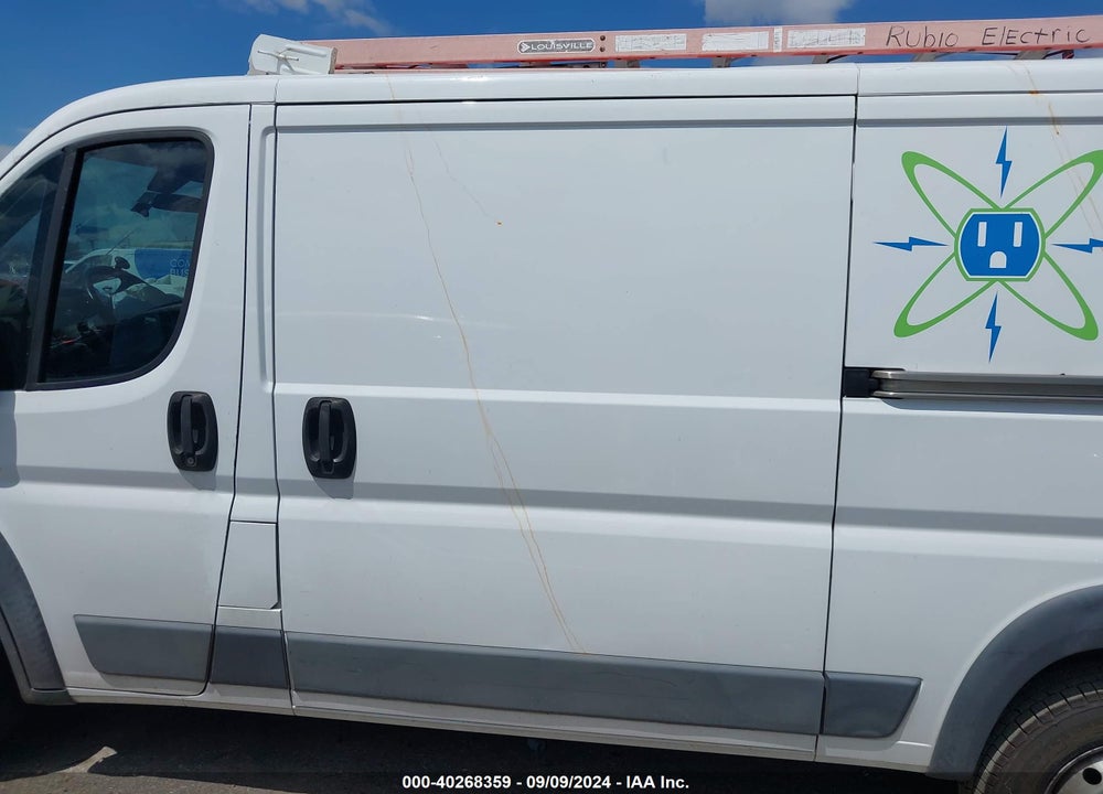 2017 RAM PROMASTER 1500 LOW ROOF 136 WB VIN: 3C6TRVAG4HE532373