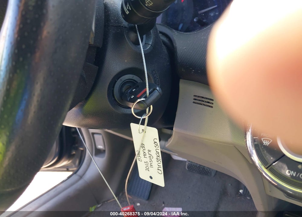 2013 HONDA INSIGHT EX VIN: JHMZE2H72DS005327