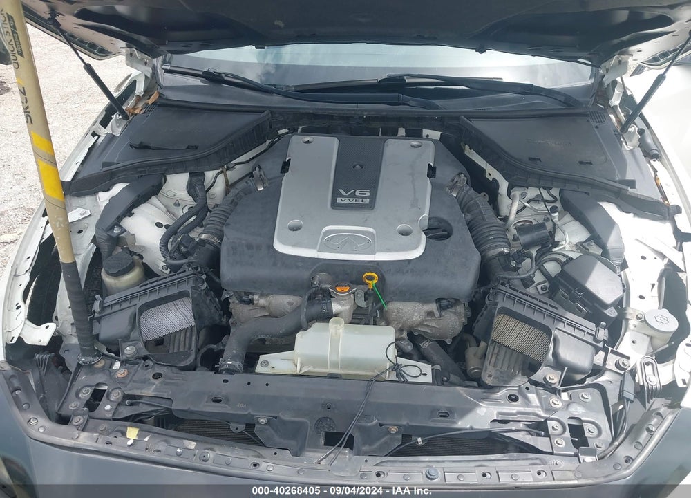 2015 INFINITI Q50 VIN: JN1BV7AR8FM409111