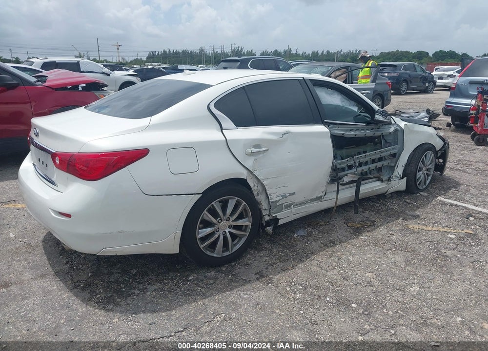 2015 INFINITI Q50 VIN: JN1BV7AR8FM409111