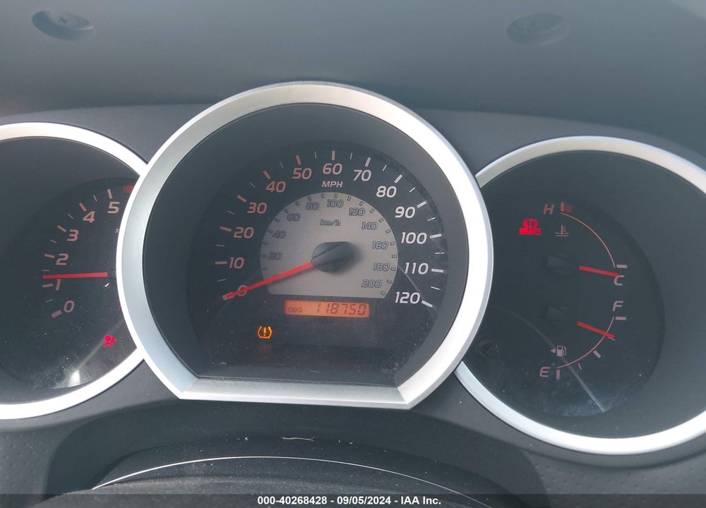2006 TOYOTA TACOMA VIN: 5TEUU42N86Z159220