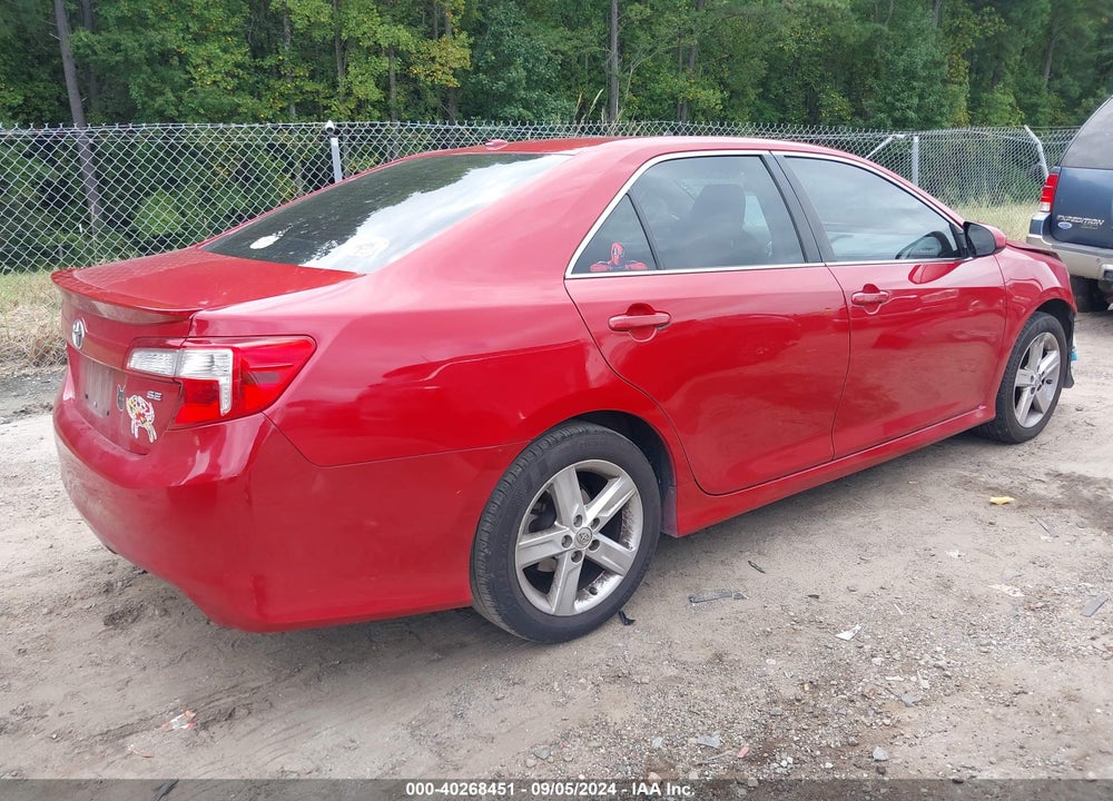 2014 TOYOTA CAMRY SE VIN: 4T1BF1FK1EU732395