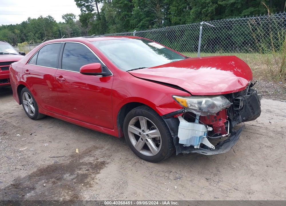2014 TOYOTA CAMRY SE VIN: 4T1BF1FK1EU732395