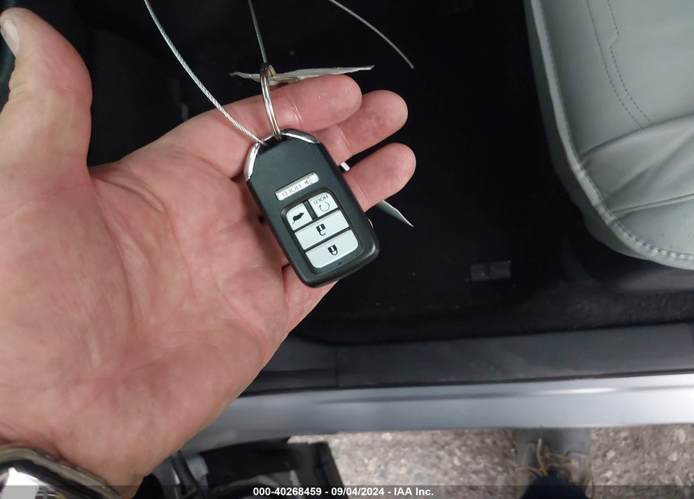 2018 HONDA CR-V EX VIN: 2HKRW2H55JH676661