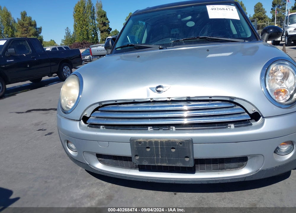 2010 MINI COOPER CLUBMAN VIN: WMWML3C58ATX38224