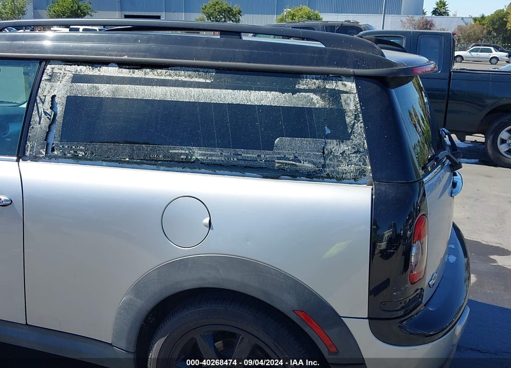 2010 MINI COOPER CLUBMAN VIN: WMWML3C58ATX38224