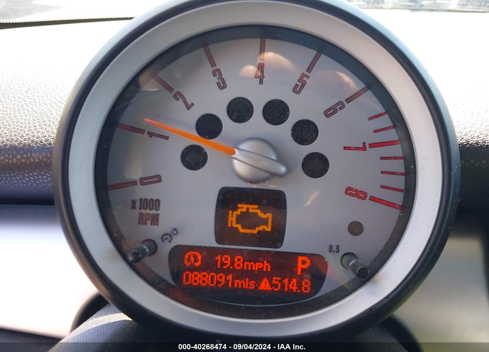 2010 MINI COOPER CLUBMAN VIN: WMWML3C58ATX38224