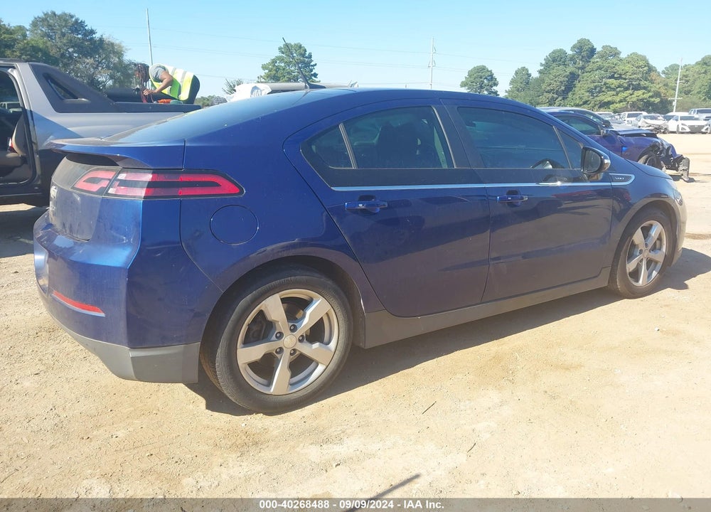 2013 CHEVROLET VOLT VIN: 1G1RB6E43DU110547